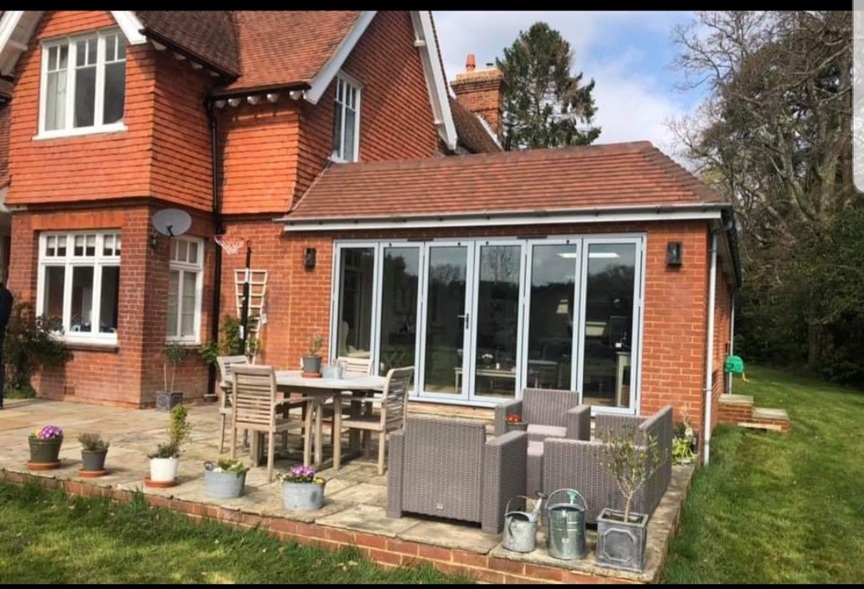 bifolding doors image eight